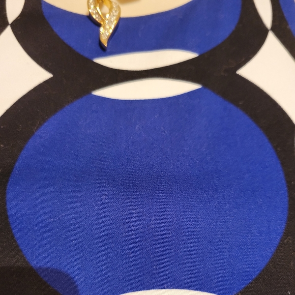 Suzy Shier XS Dress with Patern - Picture 5 of 11